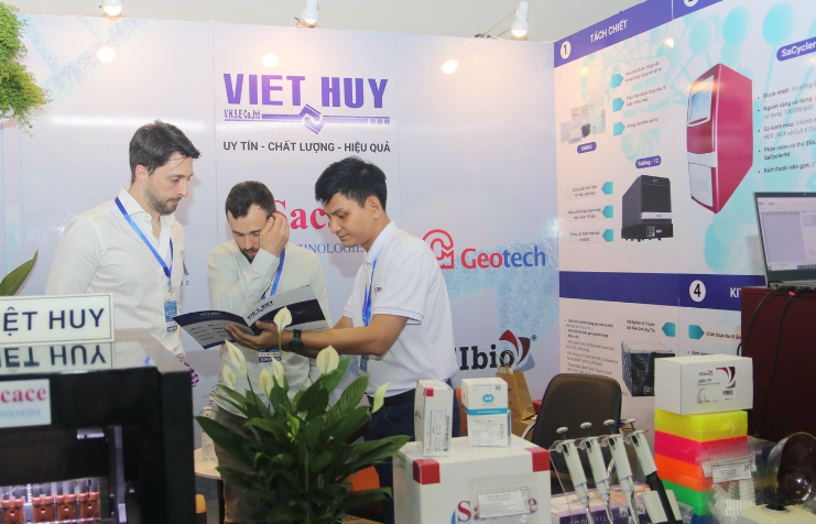 VIỆT HUY THAM GIA Vietnam Medipharm Expo 2023